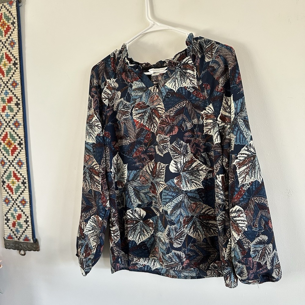 Christopher & Banks Blue Leaf Print Tunic Blouse Petite Medium Dressy Breezy
